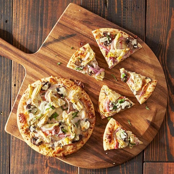 California Grilled Pizza
