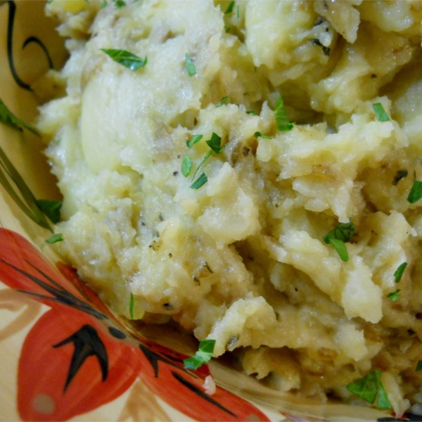 Yukon Gold Mashed Potatoes with Roasted Shallots