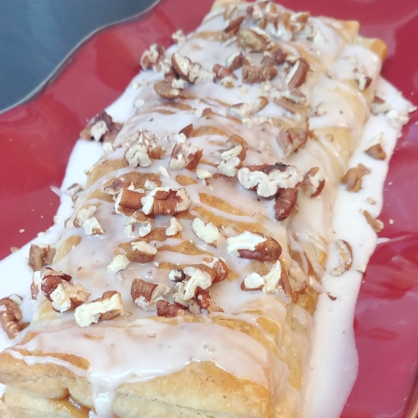 Caramel Pecan Kringle