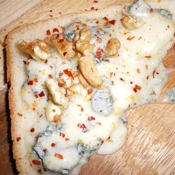 Blue Cheese Walnut Toasts