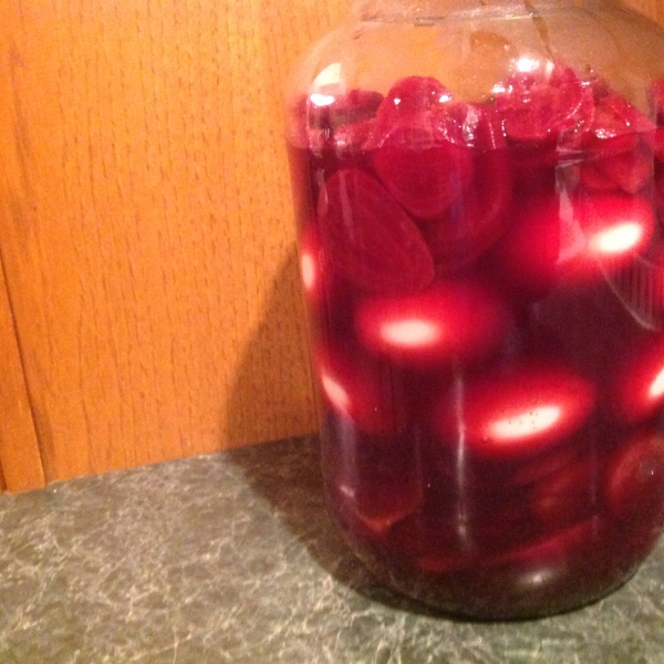 Pennsylvania Dutch Pickled Beets and Eggs