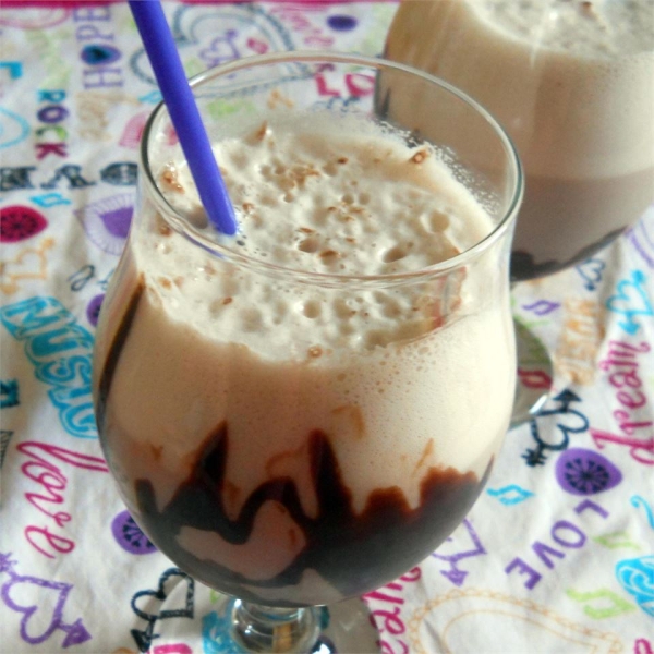 Old-Fashioned Chocolate Egg Cream