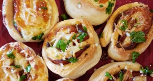 Easy Pizza Rolls