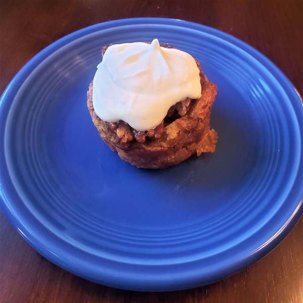 Mini Croissant Crust Pecan Pies