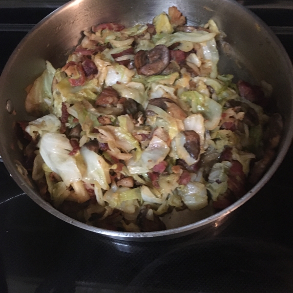 Southern Fried Cabbage with Bacon, Mushrooms, and Onions