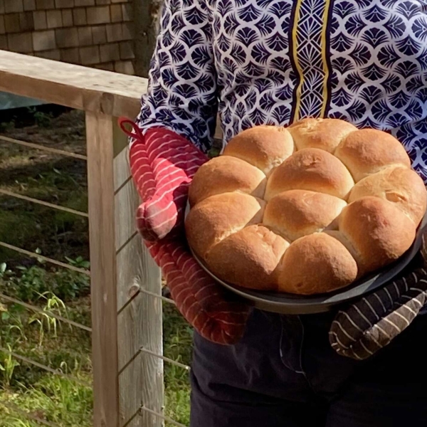 School Lunchroom Cafeteria Rolls
