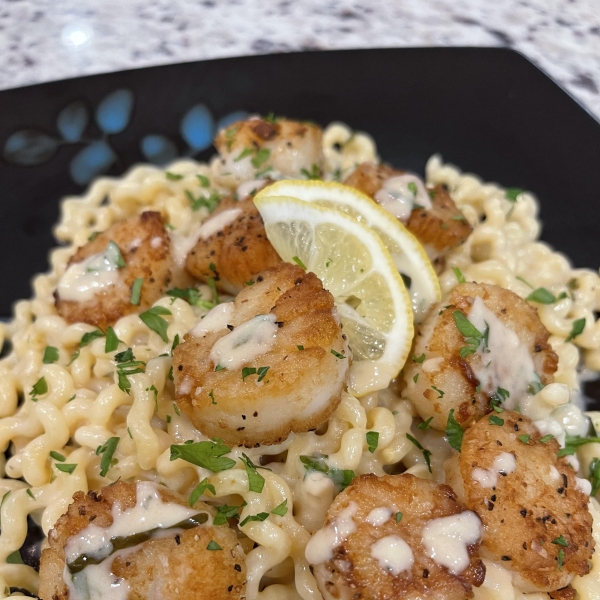 Creamy Lemon-Basil Shrimp Pasta