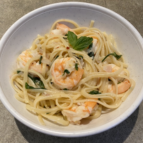 Creamy Lemon-Basil Shrimp Pasta