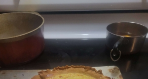 Easy Sour Cream Raisin Pie