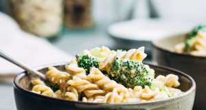 The Best Vegan Mac and Cheese