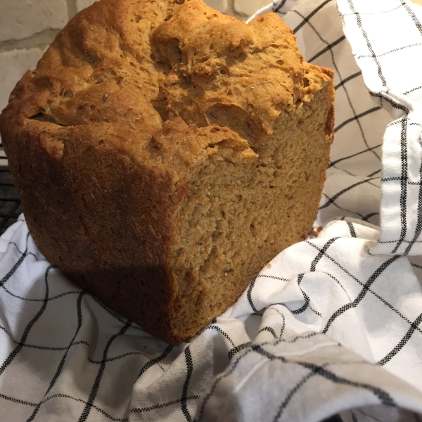 Caraway Rye Bread (for the bread machine)