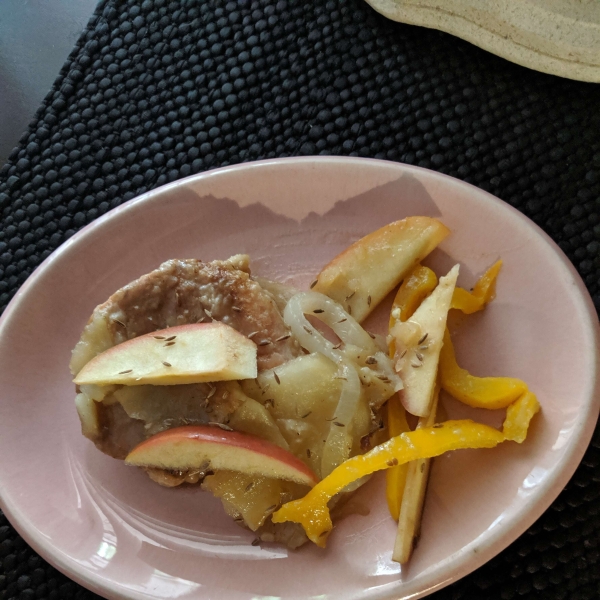 Skillet Pork Chops with Potatoes and Onion