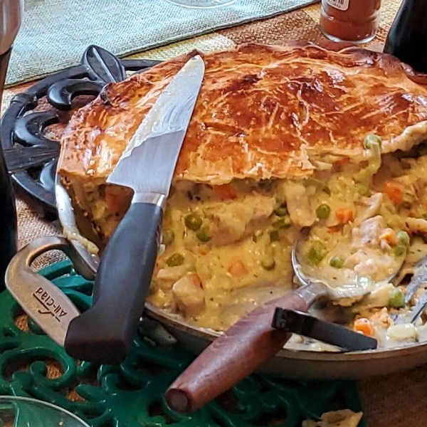 Hearty Chicken Pot Pie