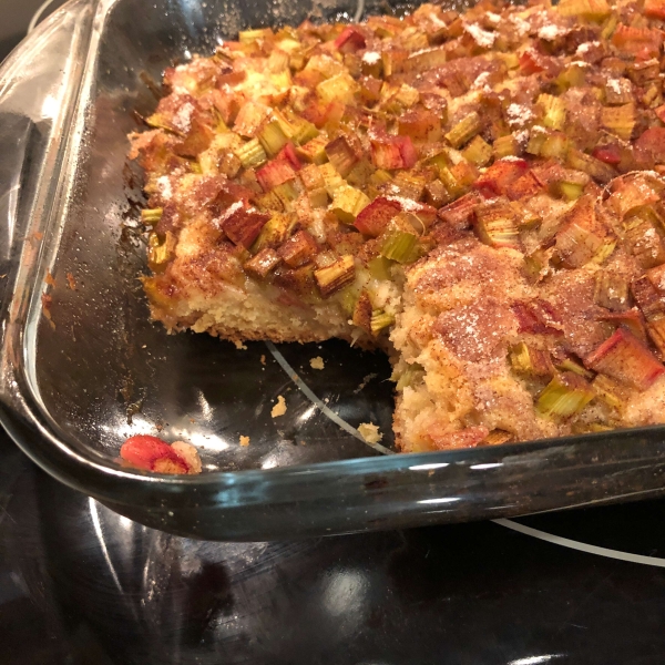 Sour Cream Rhubarb Coffee Cake