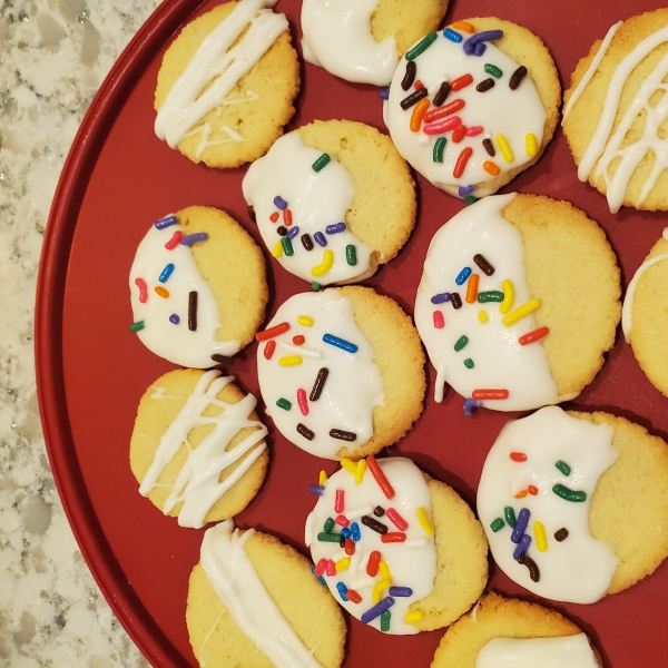 Low-Carb Almond Shortbread Cookies