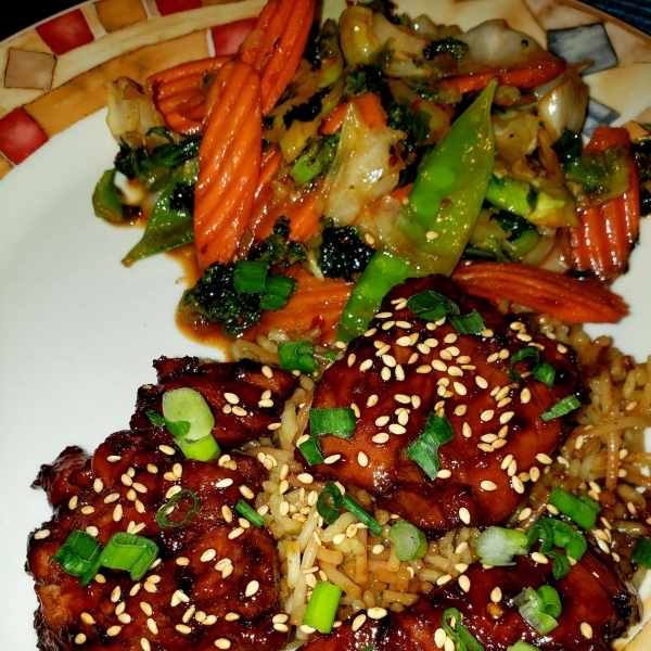 One-Skillet Sesame Chicken Thighs