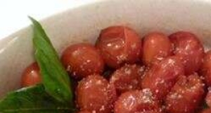 Sautéed Cherry Tomatoes with Garlic and Basil