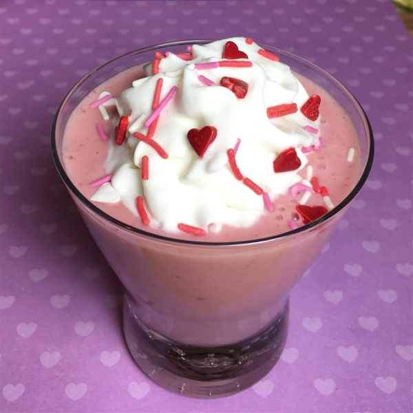 Strawberry Banana Smoothie from Reddi-wip®
