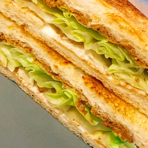 Peanut Butter, Mayonnaise, and Lettuce Sandwich