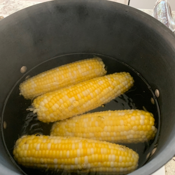 Jamie's Sweet and Easy Corn on the Cob recipe Easy Cook Find