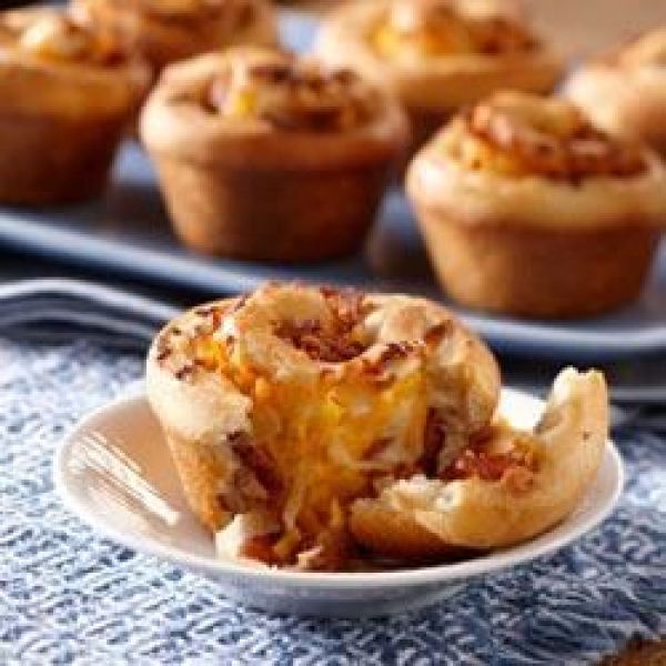 Bacon and Caramelized Onion Rolls