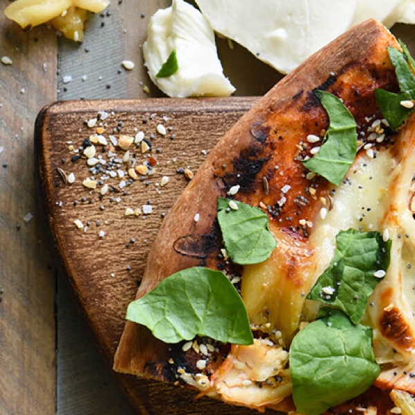 Grilled Chicken Pizza with Mozzarella and Roasted Garlic