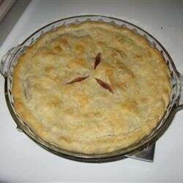 Grandma's Strawberry Rhubarb Pie