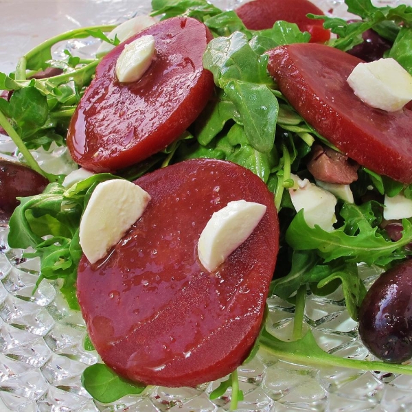 Beet and Arugula Salad
