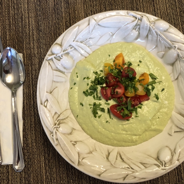 Creamy Avocado Cucumber Soup