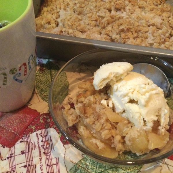 Homemade Apple Crumble