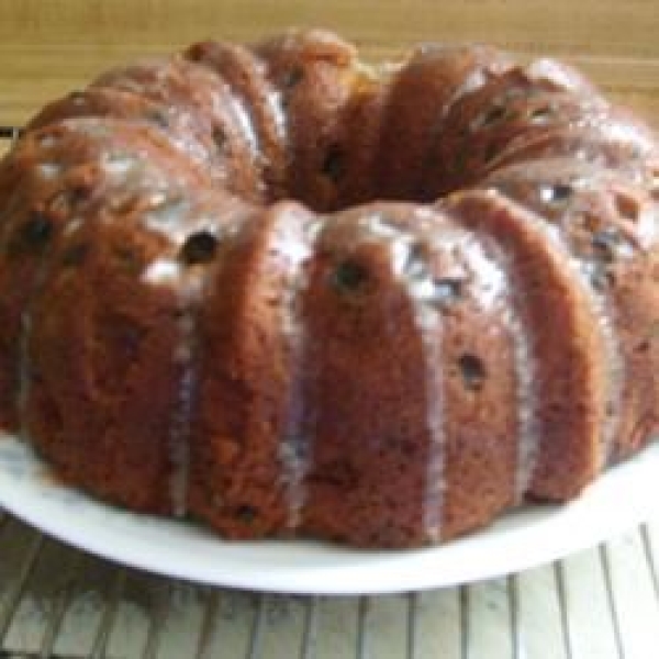 Apple Cake with Raisins
