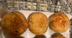 Papas Rellenas (Fried Stuffed Potatoes)