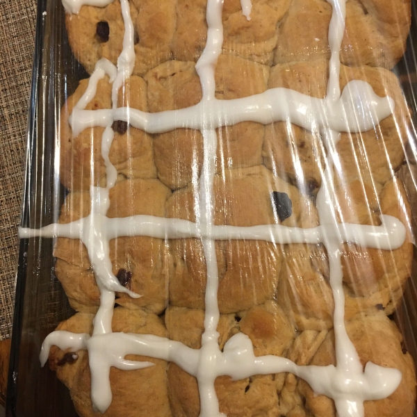 Pull-Apart Hot Cross Buns