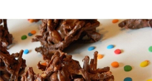 No-Bake Chocolate Chow Mein Cookie Clusters