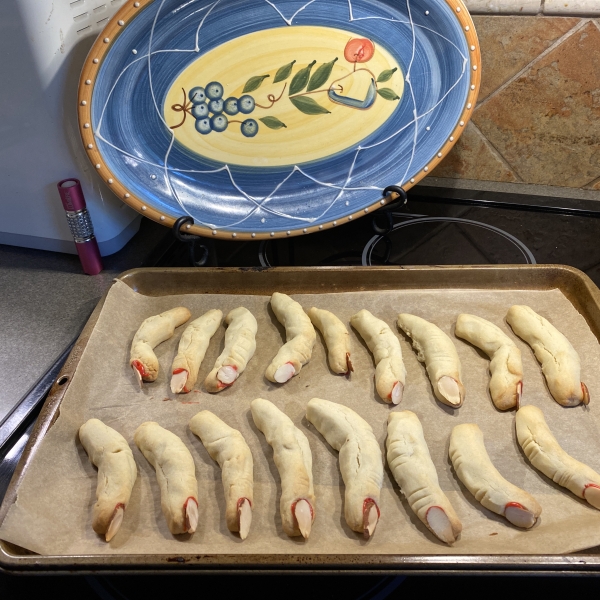 Spooky Witches' Fingers