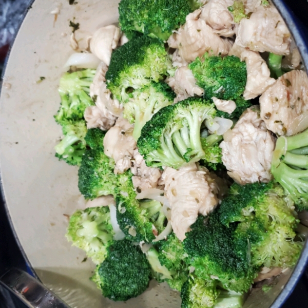 Stir-Fry Chicken and Broccoli
