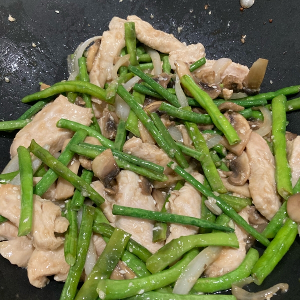 Stir-Fry Chicken and Broccoli