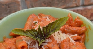 LJ's Easy Penne with Vodka Sauce