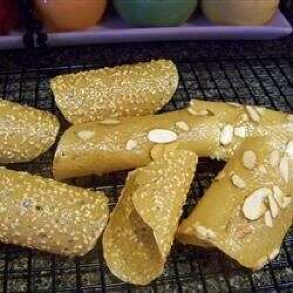 Vanilla or Chocolate Tuiles