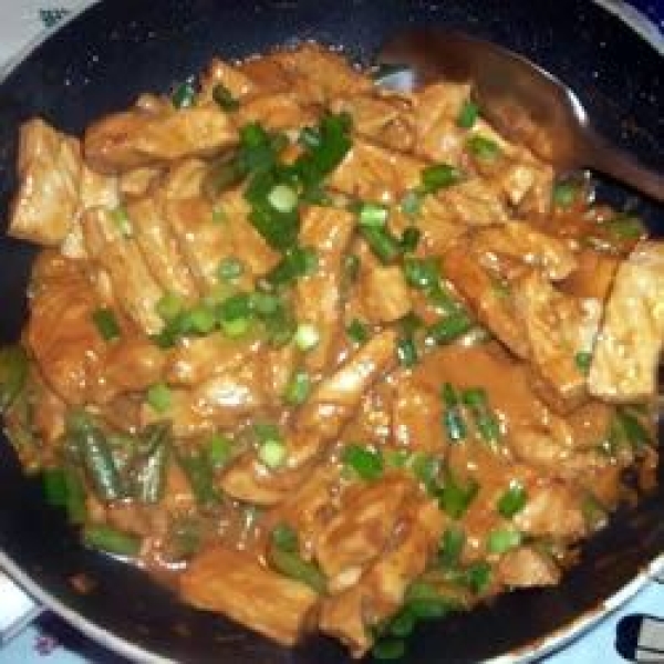 Pork in Peanut Sauce
