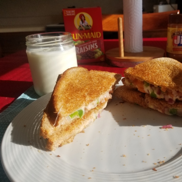 Spicy Grilled Cheese Sandwich