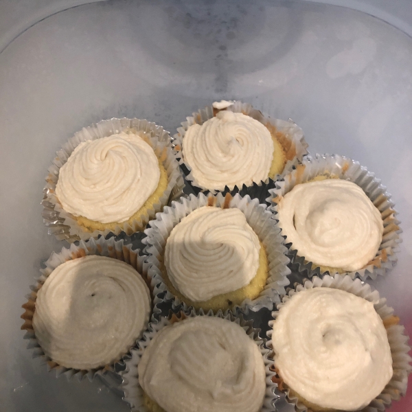 Fluffy Buttercream Frosting