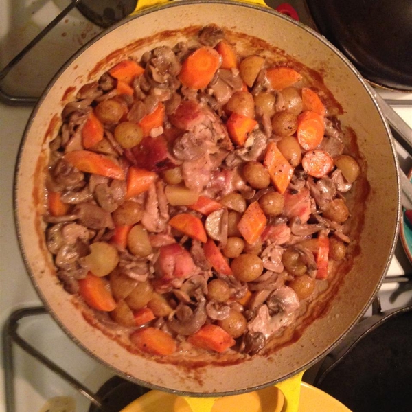 Braised Rabbit with Mushroom Sauce