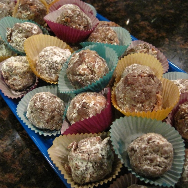 Hello Dolly Party Balls
