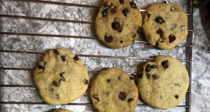 Vegan Chocolate Chip Cookies