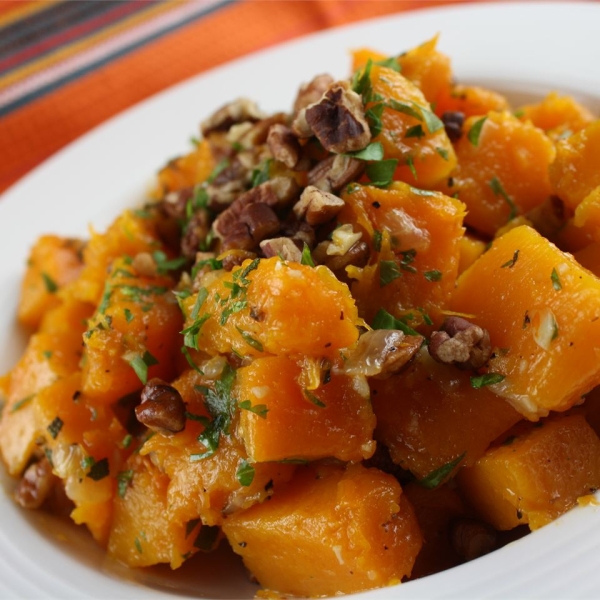 Butternut Squash with Onions and Pecans