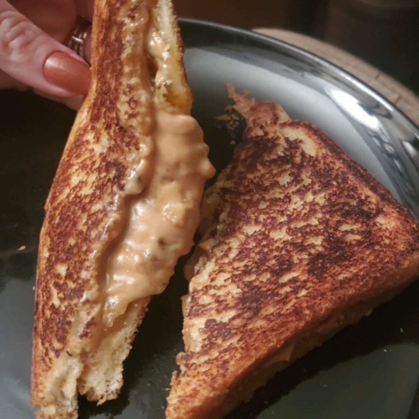 Grilled Peanut Butter and Jelly Sandwich