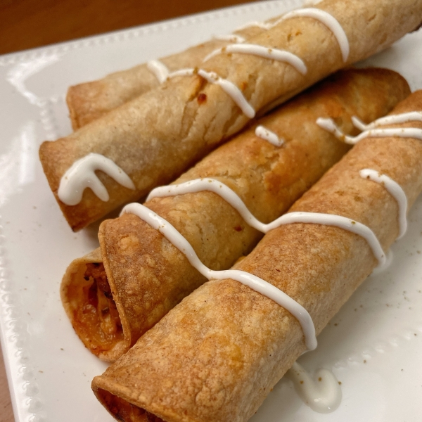 Air Fryer Chicken Fajita Taquitos