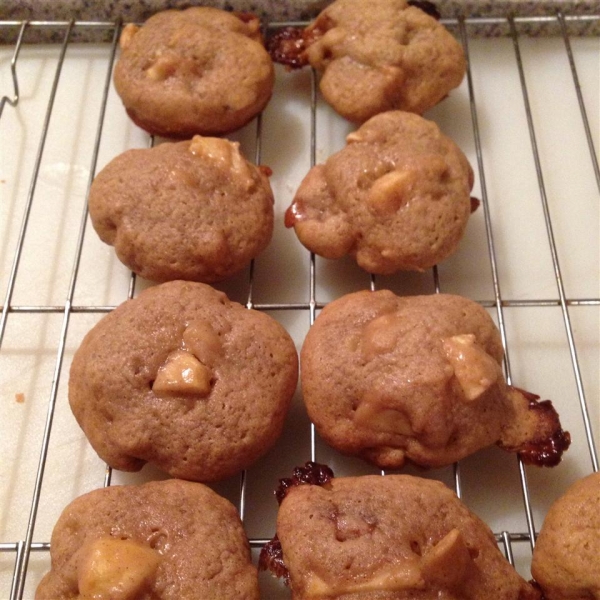 Gooey Caramel Apple Cookies