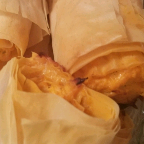 Buffalo Chicken Phyllo Wraps